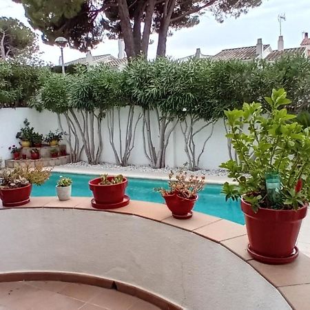El Mon L'Escala Exterior foto